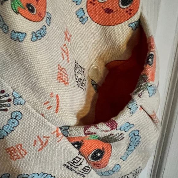 Harajuku Lovers  Beige Tote Bag with Cartoon Print - Picture 8 of 8